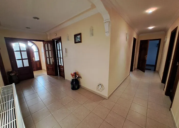 Grenxo Ii Apartmán